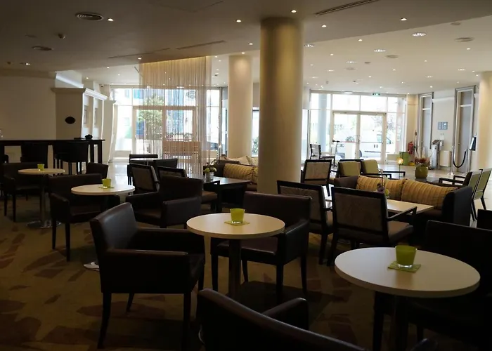 Carathotel Wien City Park
